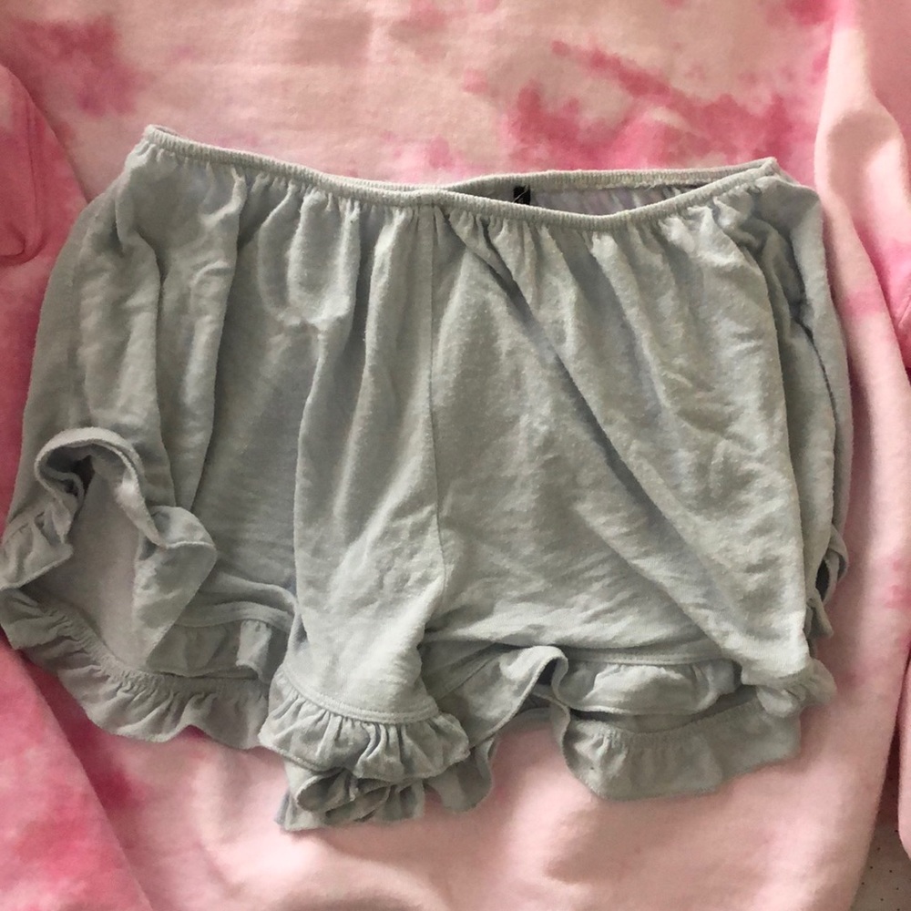 NEVER WORN AND NO LONGER SOLD brandy shorts